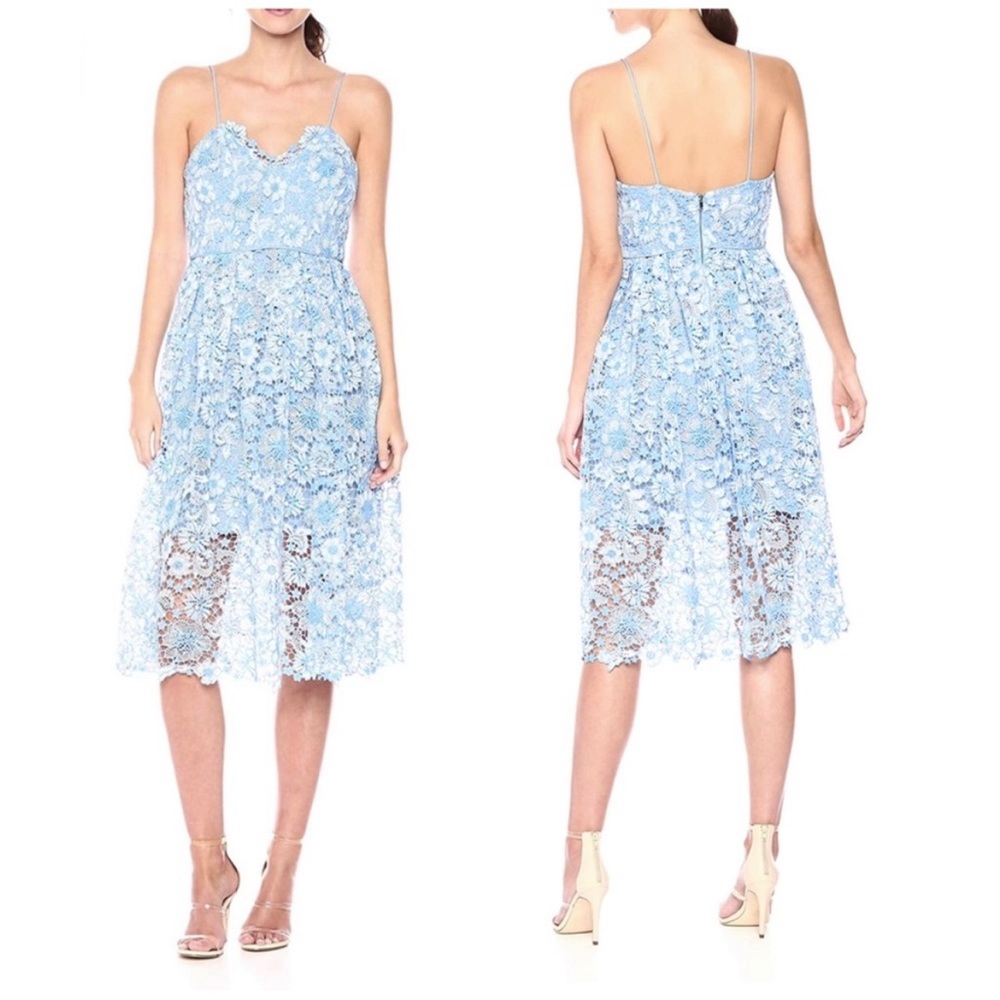 Donna Morgan Chemical Lace Two Tone Dress in Blue, Size 4
